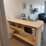 Les Caraibes Cap D'agde - Centre Port- Parking Gratuit-terrasse - Wifi 5g Агд