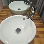 Les Caraibes Cap D'agde - Centre Port- Parking Gratuit-terrasse - Wifi 5g * Агд