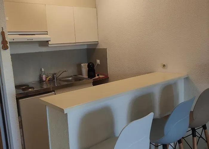 Les Caraibes Cap D'agde - Centre Port- Parking Gratuit-terrasse - Wifi 5g * Agde