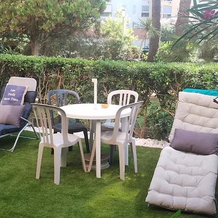Résidence Les Caraïbes Cap D'agde - Centre Port- Parking Gratuit-terrasse - Wifi 5g