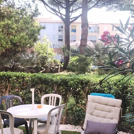 Résidence Les Caraïbes Cap D'agde - Centre Port- Parking Gratuit-terrasse - Wifi 5g *
