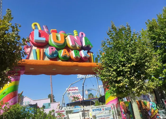 Les Caraibes Cap D'agde - Centre Port- Parking Gratuit-terrasse - Wifi 5g * Агд